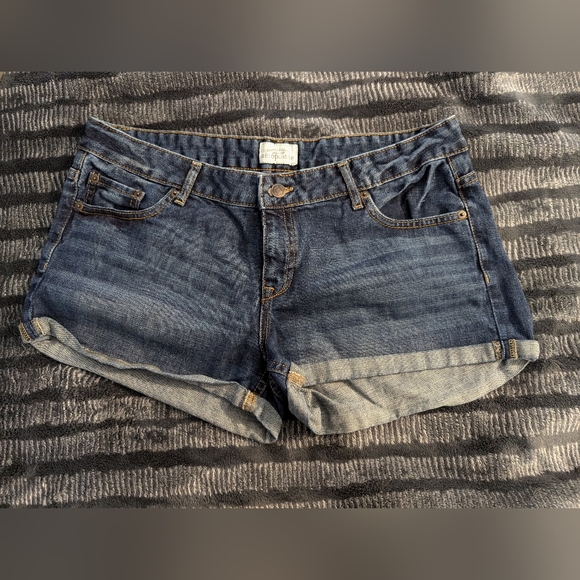 3 Pairs Aeropostale Shorts SZ13/14 - Picture 5 of 11